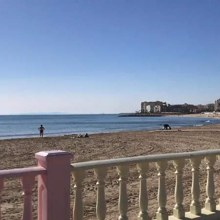 Playa Frente Al Mar 아파트 또레비에하